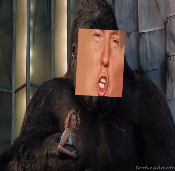 Trump Kong Steals Yo Girl