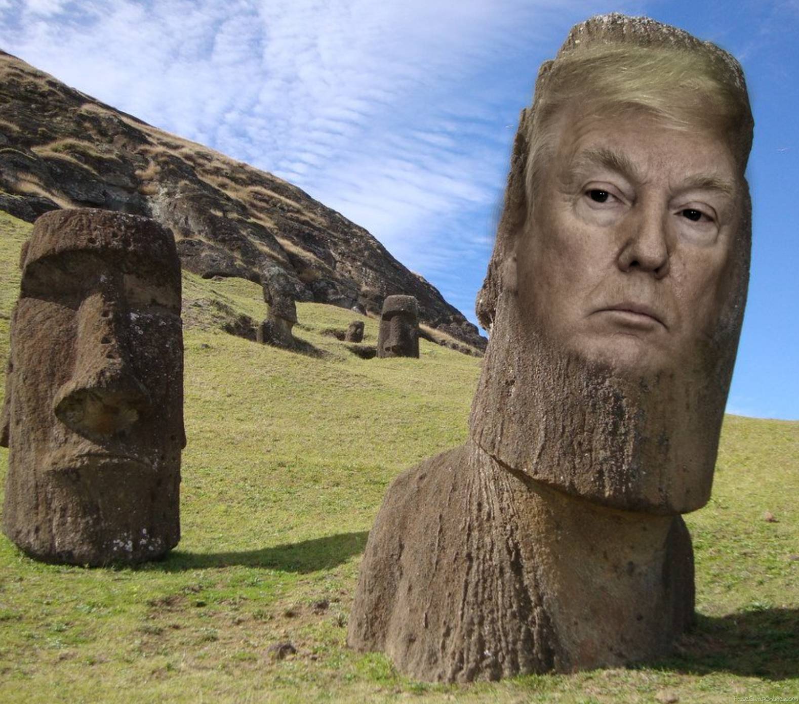 Moai Trump